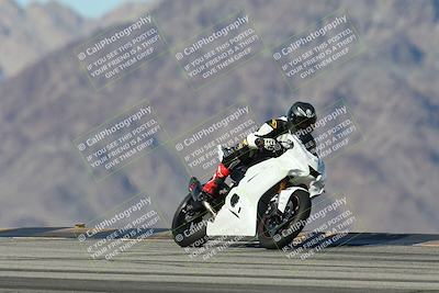 media/Dec-04-2025-Racers Edge (Thu) [[5ebc9f124d]]/3-B Group/6-Session 4 (Turn 9)/